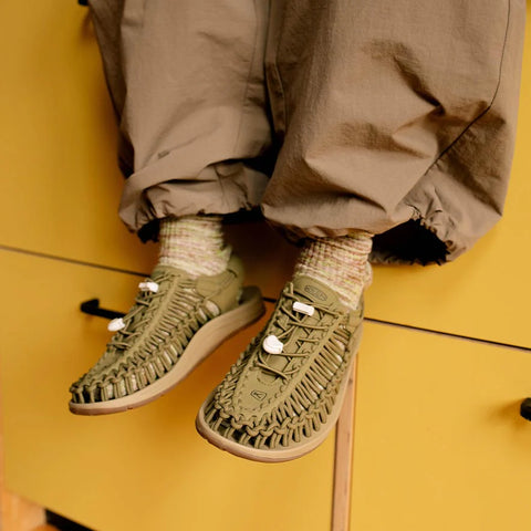 Women's UNEEK Sneaker