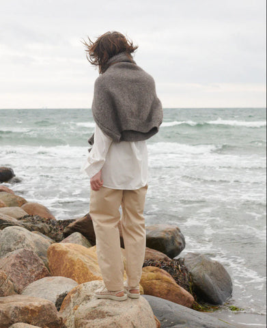 Women's UNEEK Canvas x Skall Studio